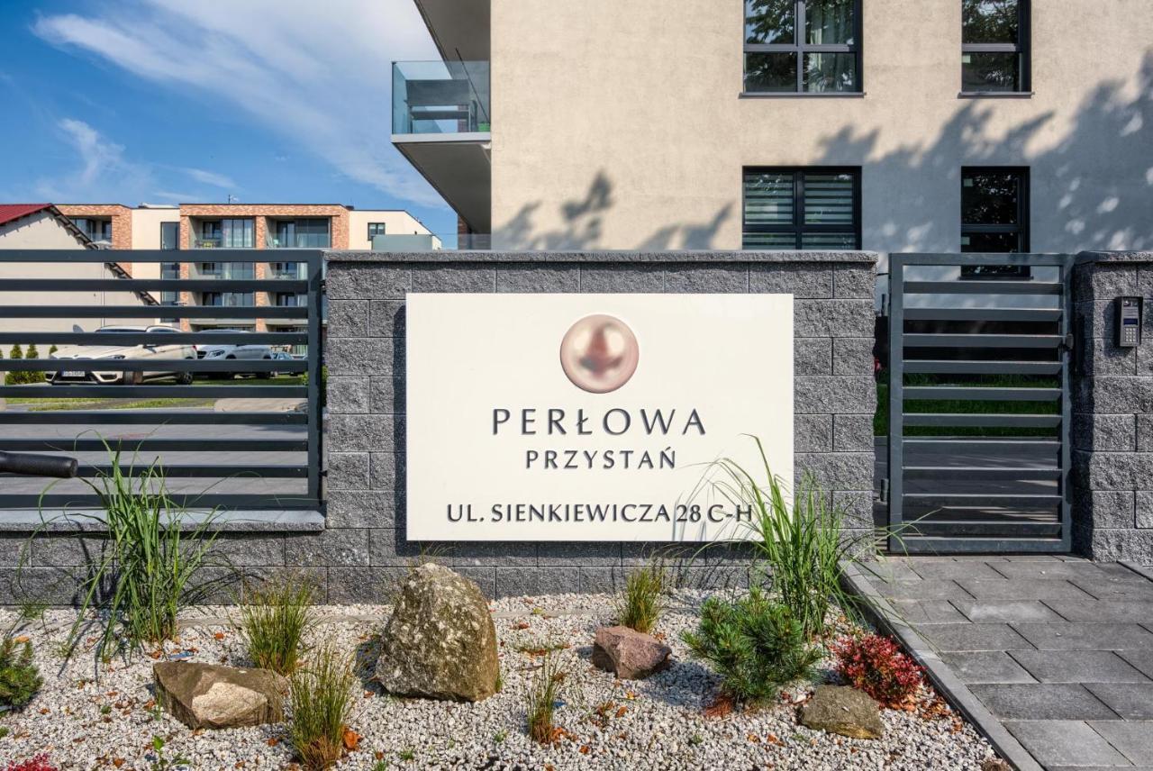 Apartament Zlota Perla Z Parkingiem 16 E Perlowa Przystan - Holiday City كولوبرزيغ المظهر الخارجي الصورة